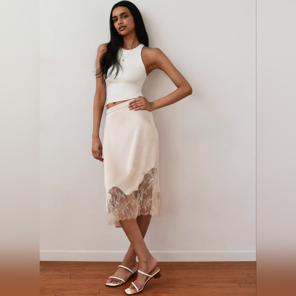 BNWT Aritzia Wilfred Jette Tank in Light Birch, Size S - Picture 8 of 10